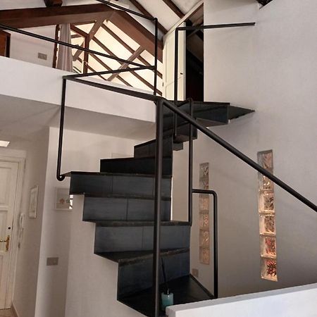 Loft Corso 333 Cagliari Apartment Luaran gambar